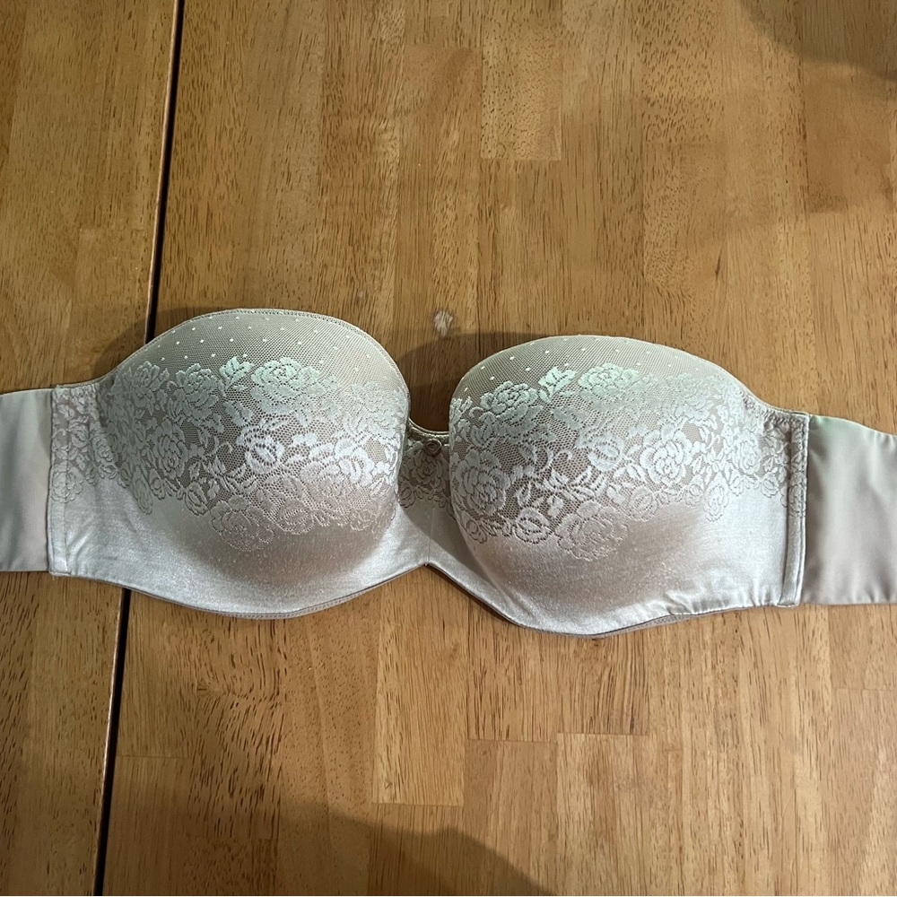 Soma Stunning Support Multi-way Bra, Sz 42 DD, No Strap!
